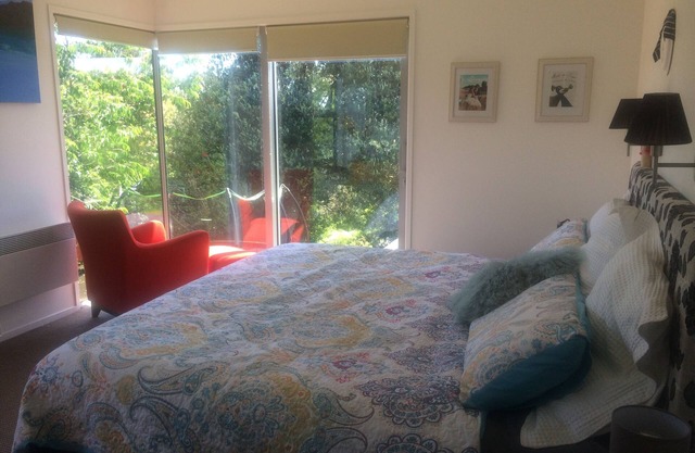 Lovely Family Home in Oakura, Taranaki.