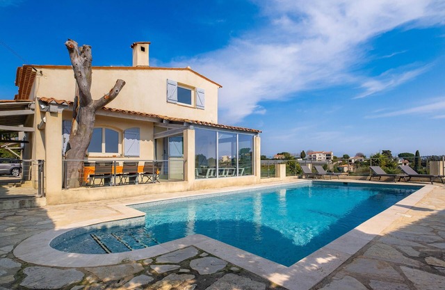 Lovely home in Saint-Laurent-du-Var