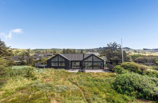 Lovely home in Blokhus with sauna