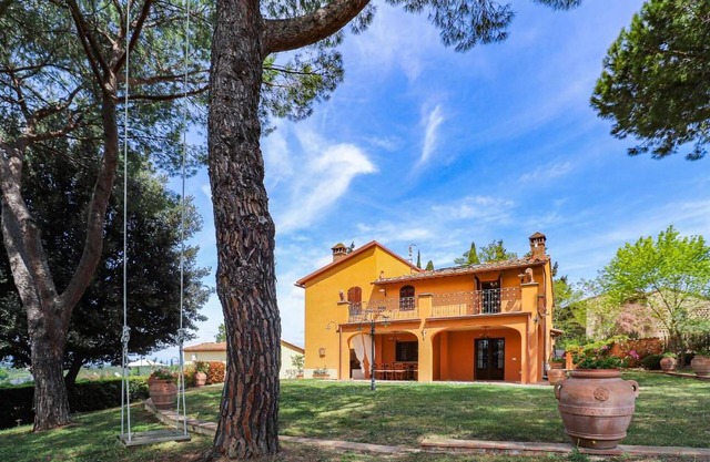 Lovely home in Certaldo