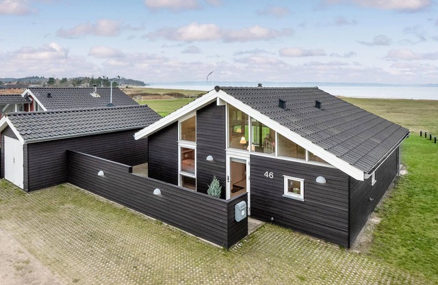 Lovely home in Fredericia with kitchen