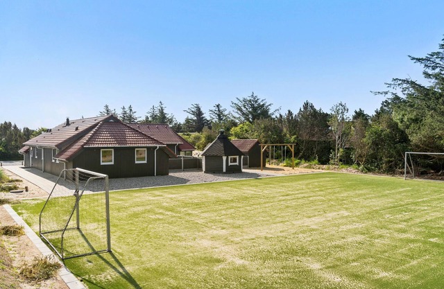 Lovely home in Ringkøbing with sauna