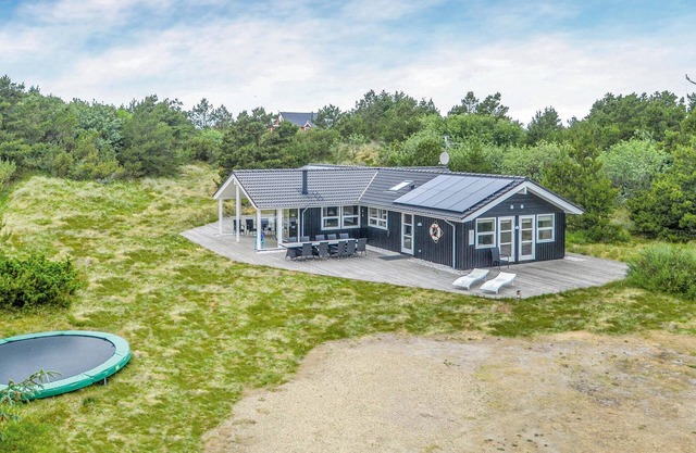 Lovely home in Vejers Strand with sauna