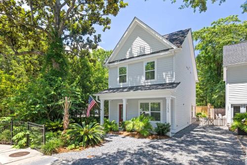 Lowcountry Lux 5 min to Beach 7 min to Dtwn