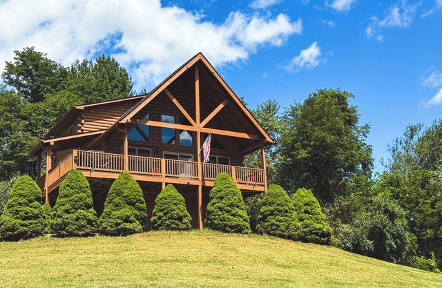Lucky Hill Hideaway - New Rental 2025
