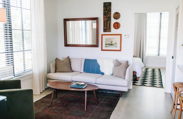 Luxe 1BR Home Base by MHM Luxury Properties