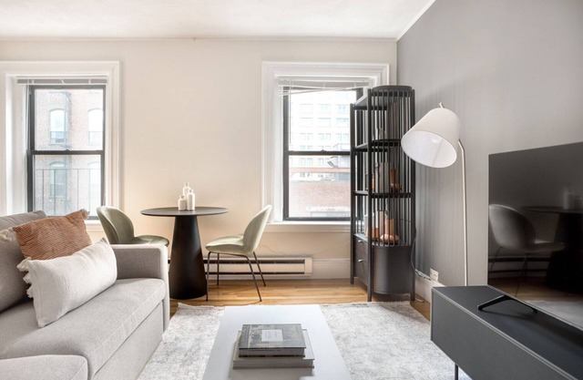 Luxe Back Bay 1BR w/W/D, near Green Line, by Blueground