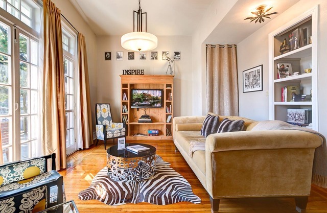 Luxe Balcony Views of New Orleans Garden District