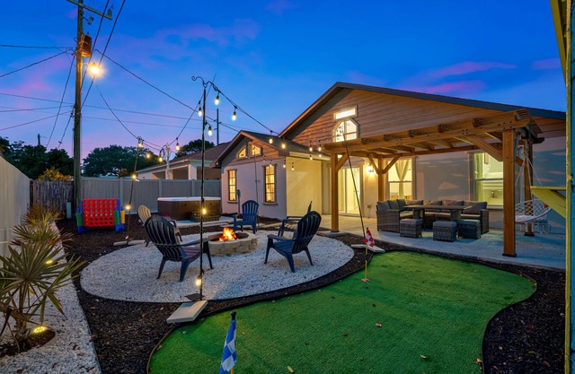 Luxe Bali Inspired Home near Down Town St Pete and Beaches - Hot Tub and Golf