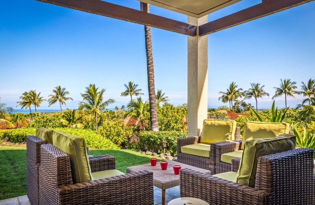 Luxe Coastal View 2907C Villa at Hualalai w/Resort Pool & AC