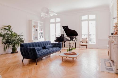 Luxueux duplex Elysées
