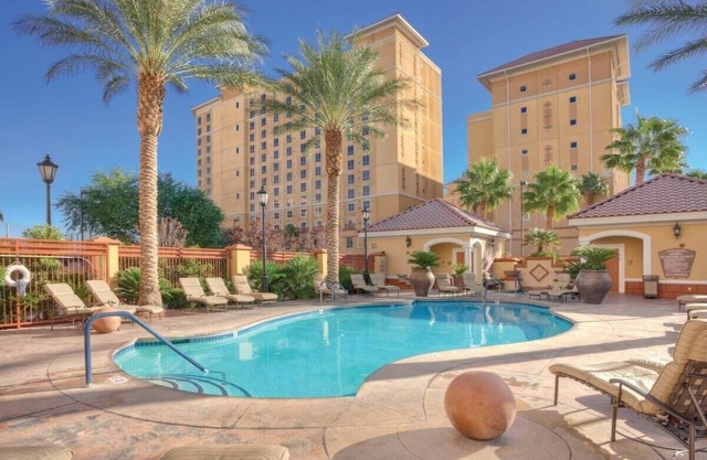Luxurious 2BR Suite at Wyndham Grand Desert
