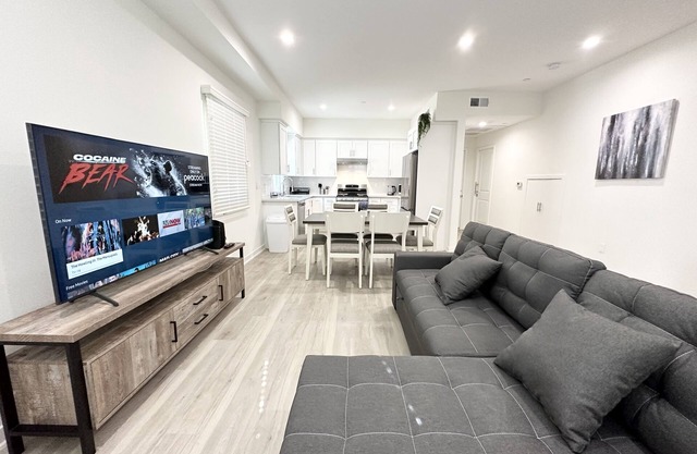 Luxurious 3BR/3.5BA Home (Newly-built 2023/Quiet Community)
