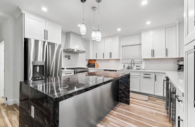 Luxurious 5-bedroom house in the heart of Palmdale