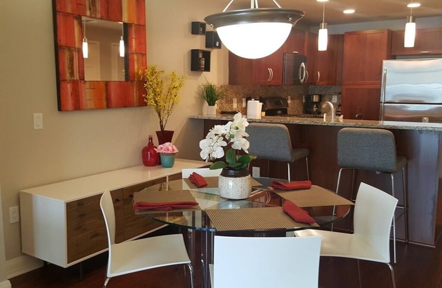 Luxurious Hi-Rise Living