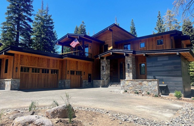 Luxurious Mountain Retreat in Schaffer’s Mill, Truckee