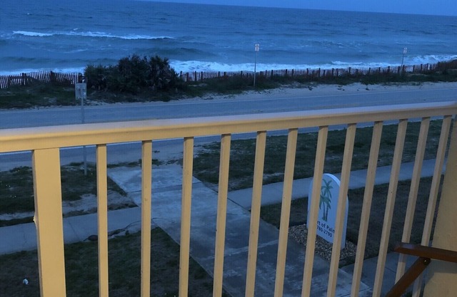 Luxurious Oceanfront Ormond Getaway