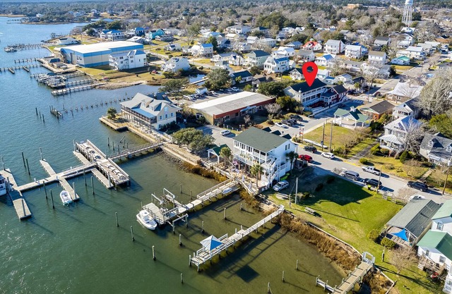 luxurious studio apartment in the heart of Swansboro’s historic waterfront #6