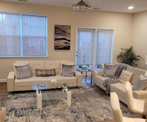 Luxurious Townhome