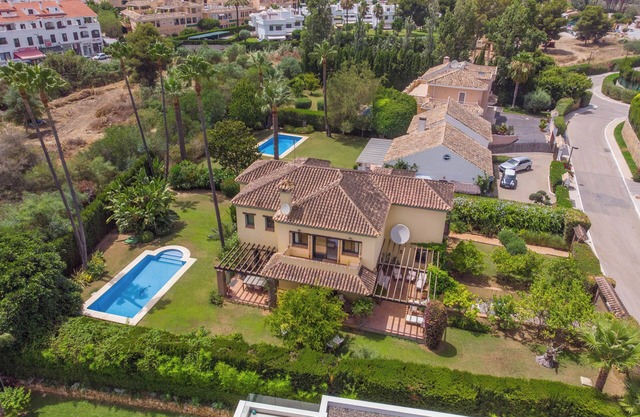 Luxurious villa with private pool