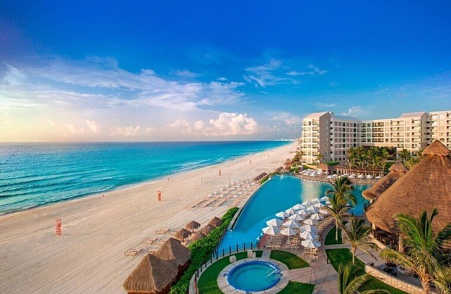Luxurious Westin Lagunamar. Ocean View. Available Christmas 12/21- 12/28/2025