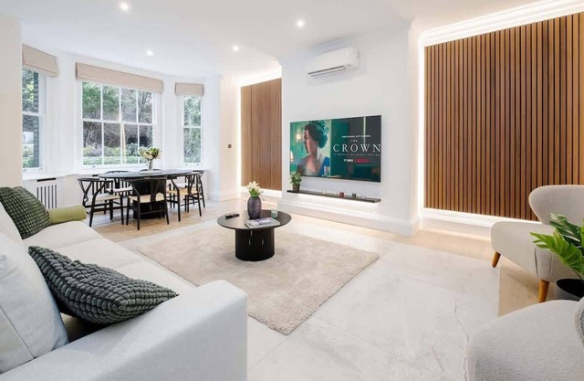 Luxury 2 Bed Flat in South Ken, at the ♥️ of Central London, w/Garden & AC
