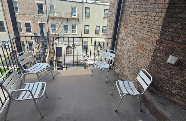 Luxury 2 bedroom 2 bathroom Historic Strivers Row Harlem Manhattan