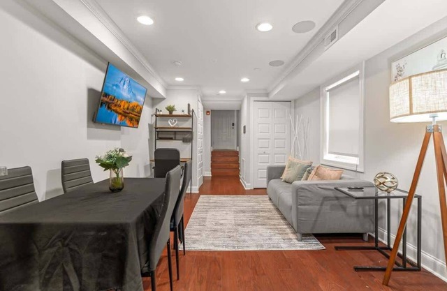 Luxury 2BD | 2 Beds | Queens Village