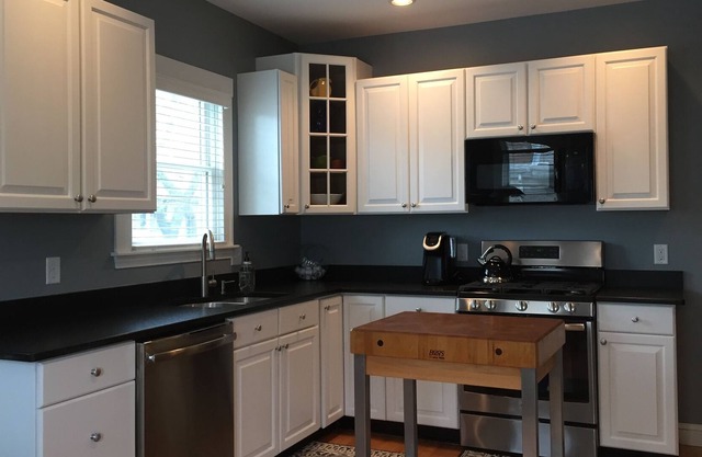 Luxury 3 Bdrm - Mins to Tufts, Davis Square, Harvard