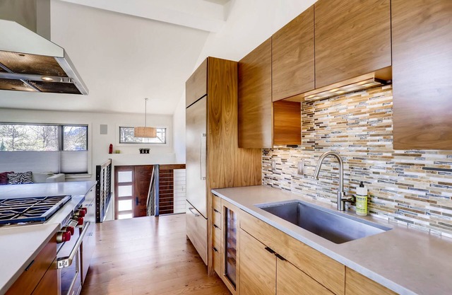 Luxury 3 Bedroom 3 Bath