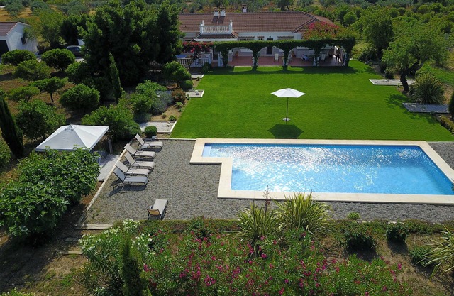 Luxury 4 Bed Villa in Tranquil Setting with Huge Private Pool