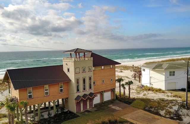 Luxury and Tranquility on the Beach nGREAT PRICES FOR AUGUST ON THE BEACH
