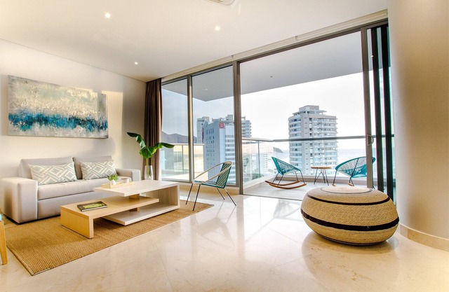 LUXURY APARTMENT 2 BEDROOMS FOR 4 PEOPLE OCEAN FRONT