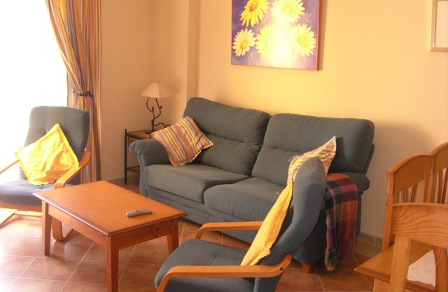 LUXURY APARTMENT. FIRST LINE OF BEACH. AWESOME SEA VIEWS