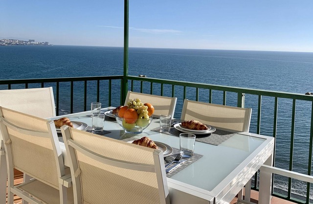 Luxury apartment in first line of Carvajal