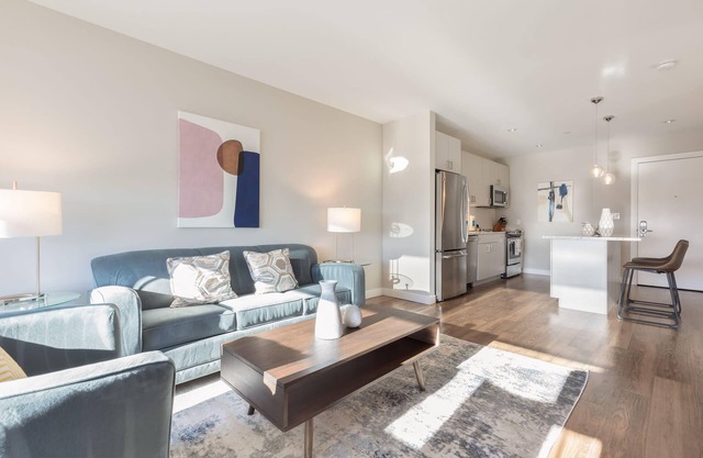 Luxury Apt Downtown Seaport