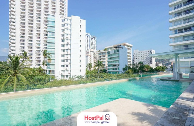 Luxury Apt. l Armandos Le Club | Beachfront