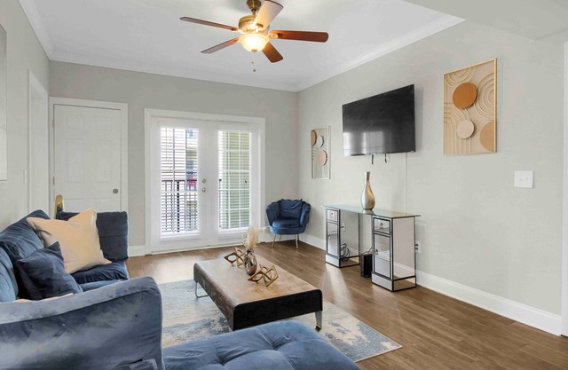 Luxury at Midtown!