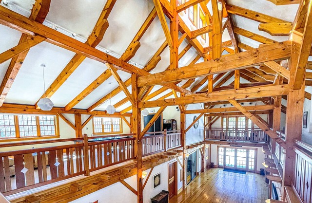 Luxury Barn & Guesthouse at Blue Forest Farm - 360+ acres