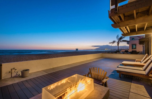 Luxury Beachfront - Pool, Gym & Sunset Deck