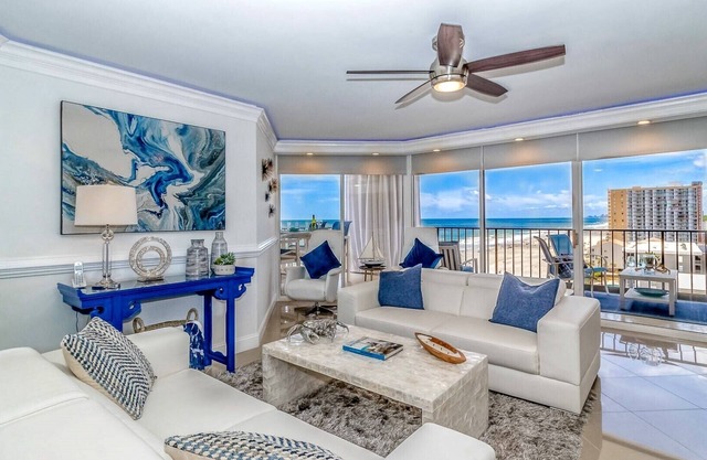 Luxury Beachfront Condo w/Breathtaking Panoramic Ocean Views & Resort Amenities