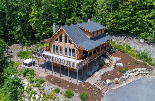 Luxury Cabin nr Sunday River: Mtn Views, Hot Tub, Fire Pit: Ski Hike ATV Foliage