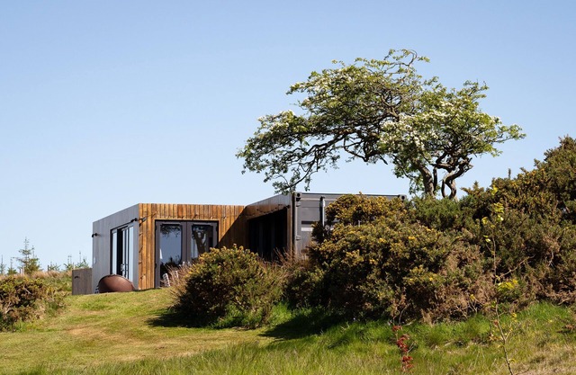 Luxury Cabin with Hot Tub & Hill Views