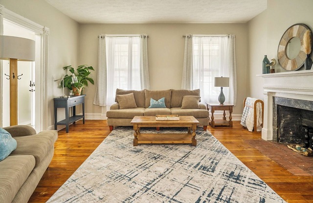 Luxury Canandaigua Apt | Finger Lakes | King Bed