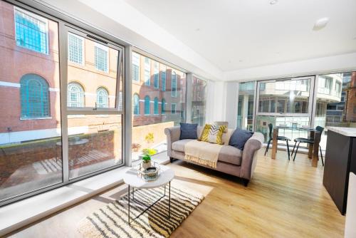 Luxury City Centre Apartment - Family Friendly