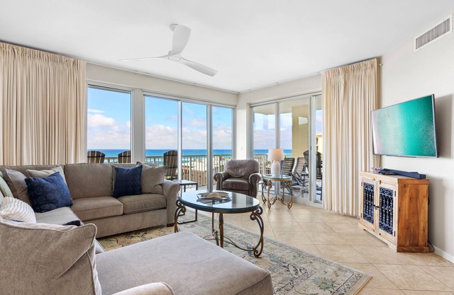 Luxury Corner Unit! 1408 ft. Huge 500 sq ft. Balcony!