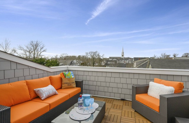 Luxury Downtown Harwich Port Condo Retreat