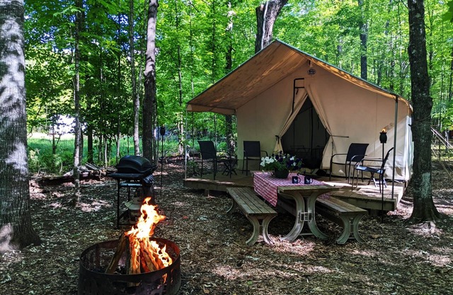 Luxury Glamping w/Resort Access Included, Site 14
