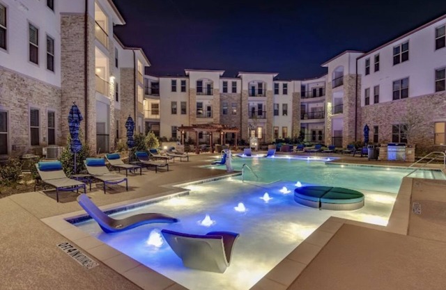 *Luxury Hideaway in Ft. Worth | 1 bdrm*