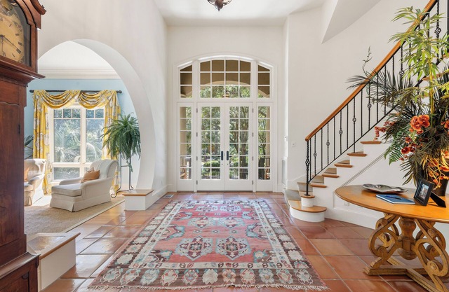 Luxury Home, Private Homesite with Pool, Easy walk to Beach!